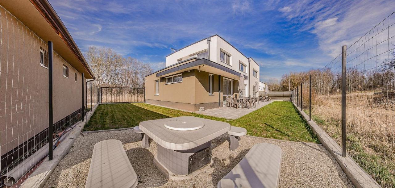Barka Apartmanok Σίοφοκ Εξωτερικό φωτογραφία